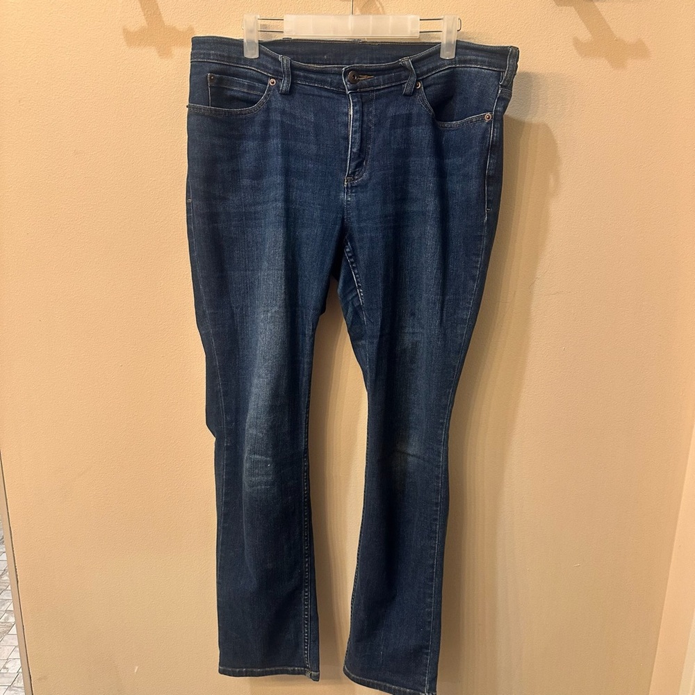Duluth Trading Women's Jeans Size 12/31